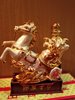 Бутылка с настойкой 1 л. Керамическая позолоченая Лошадь – символ Фен-Шуй Талисман славы и карьеры